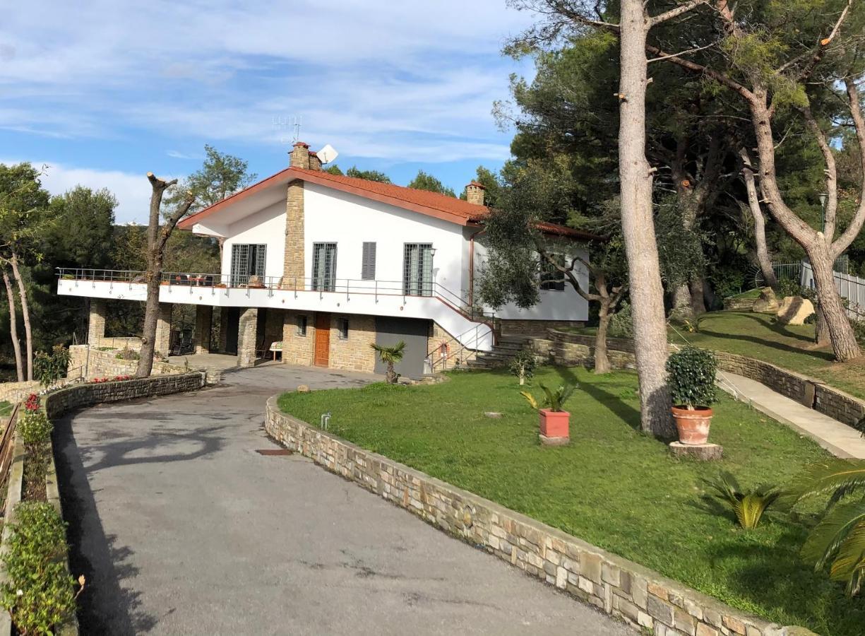 Il Lampin B&B Marina dʼMarina dʼAndora エクステリア 写真